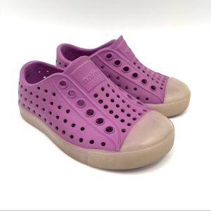 NATIVE Shoes Glow In The Dark Rubber Waterproof Water Size C5 US4 18-24 Months